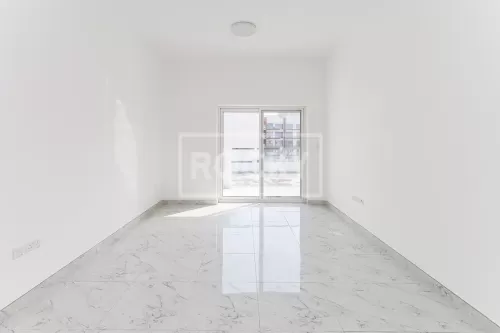 Residential Ready Property 2 Bedrooms U/F Apartment  for rent in Jumeirah Village Circle , Dubai #44537 - 1  image 