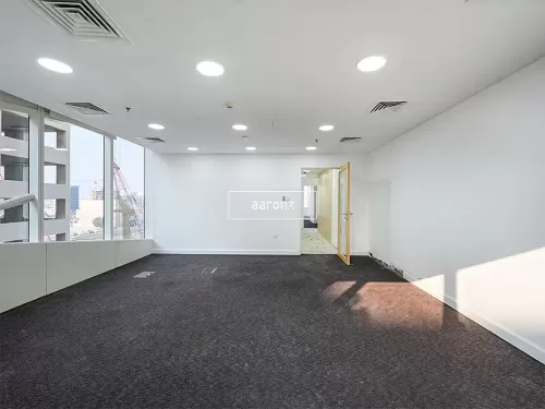 Commercial Ready Property U/F Office  for rent in Dubai #44807 - 1  image 