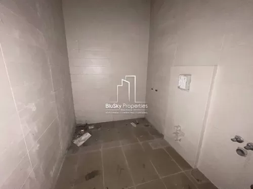 Residential Ready Property 3 Bedrooms U/F Apartment  for sale in Achrafieh , beirut #44837 - 1  image 