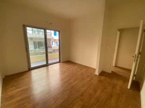 yerleşim Hazır Mülk 2 yatak odası S/F Apartman  kiralık içinde Aşrafiye , Beyrut #44971 - 1  image 