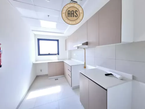 yerleşim Hazır Mülk 1 yatak odası U/F Apartman  kiralık içinde Uluslararası Şehir , Dubai #45096 - 1  image 