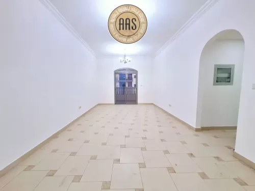 Residential Ready Property 1 Bedroom U/F Apartment  for rent in International City , Dubai #45118 - 1  image 