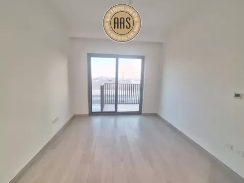 Residential Ready Property Studio U/F Apartment  for rent in Dubai #45143 - 1  image 