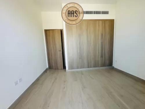 Residential Ready Property 1 Bedroom U/F Apartment  for rent in Dubai #45667 - 1  image 