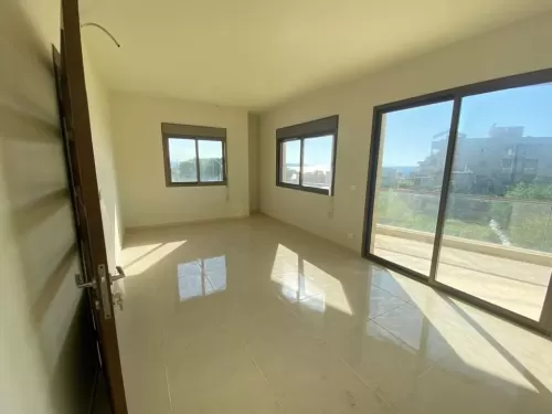 Résidentiel Propriété prête 2 chambres U / f Appartement  à vendre au Dbayeh  , Beyrouth #46342 - 1  image 