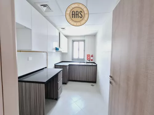 Residential Ready Property 1 Bedroom U/F Apartment  for rent in International City , Dubai #46440 - 1  image 