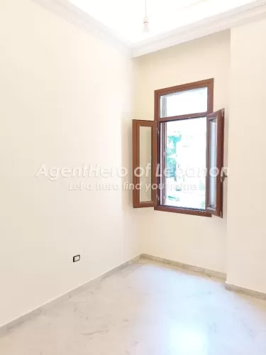 Residencial Listo Propiedad 3 dormitorios U / F Apartamento  alquiler en Acrafieh , Beirut #46596 - 1  image 