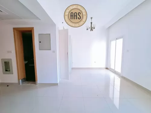 Residential Ready Property Studio U/F Apartment  for rent in International City , Dubai #46712 - 1  image 