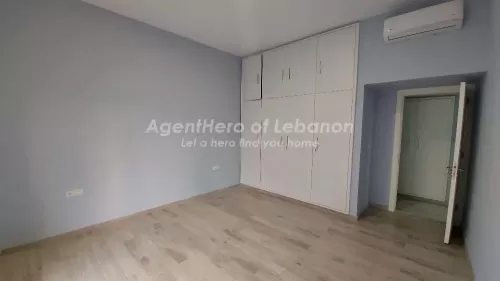 yerleşim Hazır Mülk 4 Yatak Odası F/F Apartman  kiralık içinde Aşrafiye , Beyrut #46737 - 1  image 