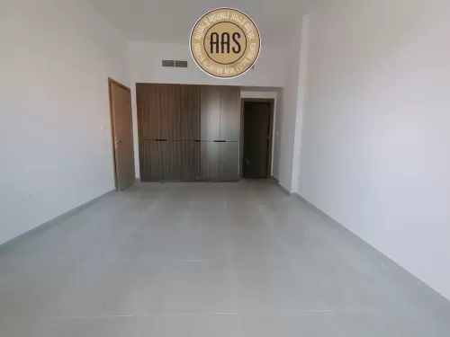 Residential Ready Property 1 Bedroom U/F Apartment  for rent in International City , Dubai #46824 - 1  image 