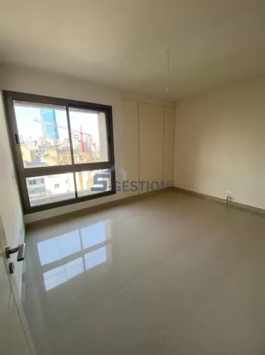 Résidentiel Propriété prête 3 chambres U / f Appartement  à vendre au Beyrouth #46993 - 1  image 