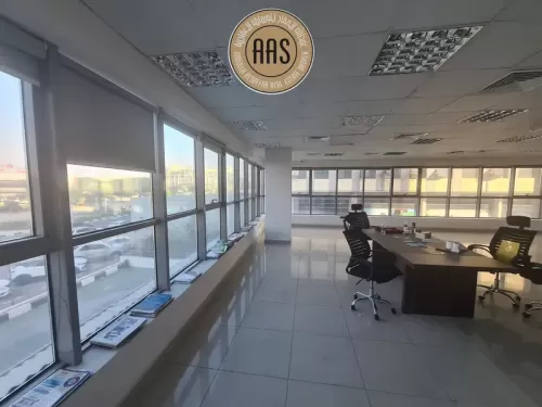 Reklam Hazır Mülk F/F Ofis  kiralık içinde Dubai Yatırım Parkı , Dubai #47751 - 1  image 