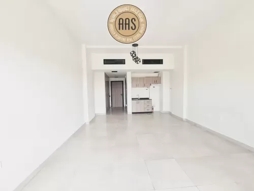 yerleşim Hazır Mülk Stüdyo U/F Apartman  kiralık içinde Dubai Yatırım Parkı , Dubai #47772 - 1  image 