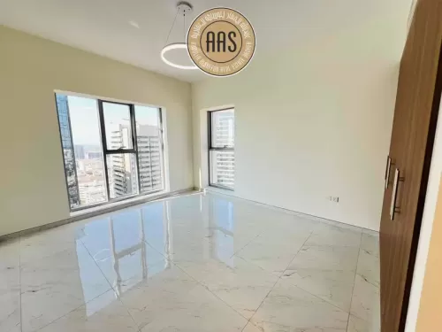 Residential Ready Property 2 Bedrooms U/F Apartment  for rent in Al Karama , Dubai #47778 - 1  image 