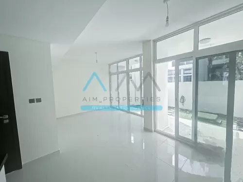 Residential Ready Property 3 Bedrooms U/F Apartment  for rent in Damac Hills , Dubai #47978 - 1  image 