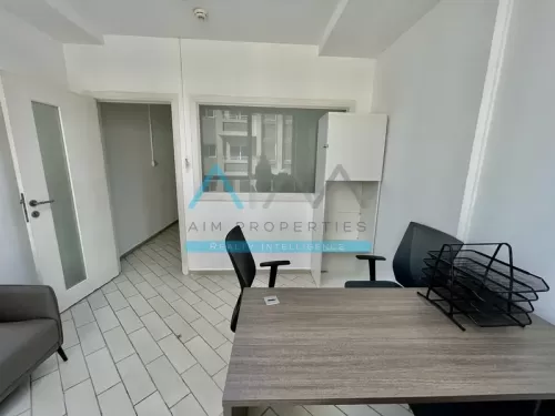 Reklam Hazır Mülk F/F Ofis  kiralık içinde El Barşa 1 , Dubai #48099 - 1  image 