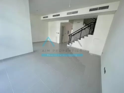 Wohn Klaar eigendom 3 Schlafzimmer U/F Alleinstehende Villa  zu verkaufen in Damac-Hügel , Dubai #48263 - 1  image 