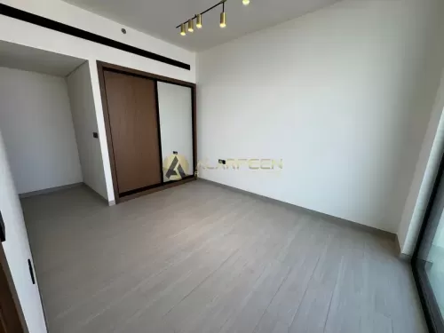 Residential Ready Property 2 Bedrooms U/F Apartment  for rent in Jumeirah Village Circle , Dubai #48342 - 1  image 