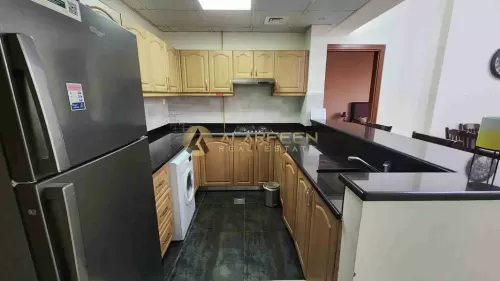 Résidentiel Propriété prête 1 chambre F / F Appartement  a louer au Cité sportive de Dubaï , Dubai #48369 - 1  image 