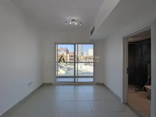 Residential Ready Property 2 Bedrooms U/F Apartment  for rent in Jumeirah Village Circle , Dubai #48409 - 1  image 