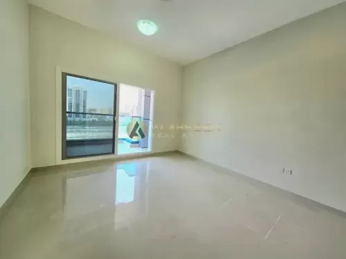 Residencial Listo Propiedad 2 dormitorios U / F Apartamento  alquiler en Ciudad deportiva de Dubái , Dubai #48502 - 1  image 