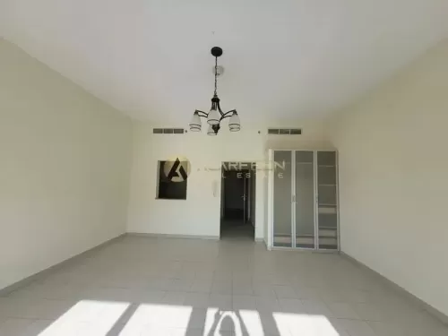 Residential Ready Property Studio U/F Apartment  for rent in Jumeirah Village Circle , Dubai #48550 - 1  image 