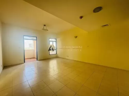 Residential Ready Property 1 Bedroom U/F Apartment  for rent in Jumeirah Village Circle , Dubai #48571 - 1  image 