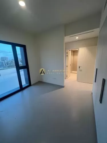 Résidentiel Propriété prête 4 chambres U / f Appartement  a louer au Dubaï Sud , Dubai #48699 - 1  image 