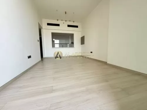 Residencial Listo Propiedad 2 dormitorios U / F Apartamento  alquiler en Círculo del pueblo de Jumeirah , Dubai #48832 - 1  image 