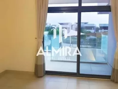 Residential Ready Property 5 Bedrooms U/F Standalone Villa  for sale in Abu Dhabi #49103 - 1  image 