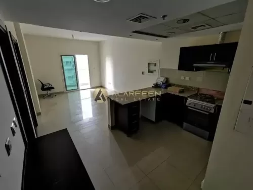 yerleşim Hazır Mülk 1 yatak odası U/F Apartman  satılık içinde Dubai Spor Şehri , Dubai #49292 - 1  image 