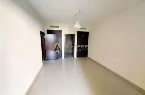 yerleşim Hazır Mülk 1 yatak odası U/F Apartman  satılık içinde Jumeirah Köyü Çemberi , Dubai #49354 - 1  image 