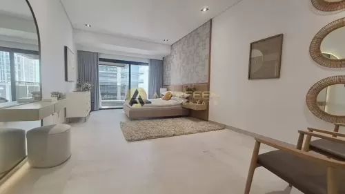 Résidentiel Propriété prête 3 chambres U / f Appartement  à vendre au Cercle du village de Jumeirah , Dubai #49461 - 1  image 