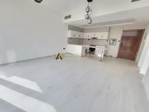 Résidentiel Propriété prête 1 chambre U / f Appartement  à vendre au Cercle du village de Jumeirah , Dubai #49464 - 1  image 