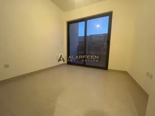 Residential Ready Property 3 Bedrooms U/F Apartment  for rent in Dubai South , Dubai #49581 - 1  image 