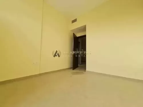 Résidentiel Propriété prête 4 chambres U / f Villa autonome  à vendre au Cercle du village de Jumeirah , Dubai #49671 - 1  image 