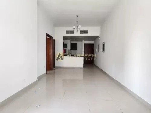 Residential Ready Property 1 Bedroom U/F Apartment  for rent in Dubai Sports City , Dubai #49796 - 1  image 