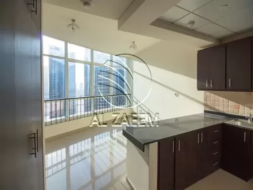 Résidentiel Propriété prête Studio U / f Appartement  a louer au Abou Dhabi #49875 - 1  image 