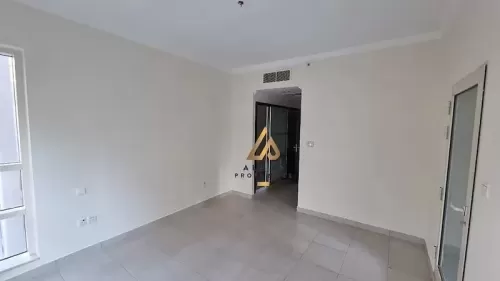 yerleşim Hazır Mülk 1 yatak odası U/F Apartman  satılık içinde Dubai Yat Limanı , Dubai #49958 - 1  image 