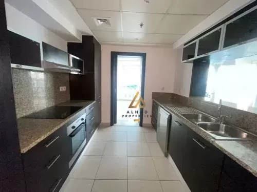 Residential Ready Property 1 Bedroom U/F Apartment  for sale in Dubai Marina , Dubai #49961 - 1  image 