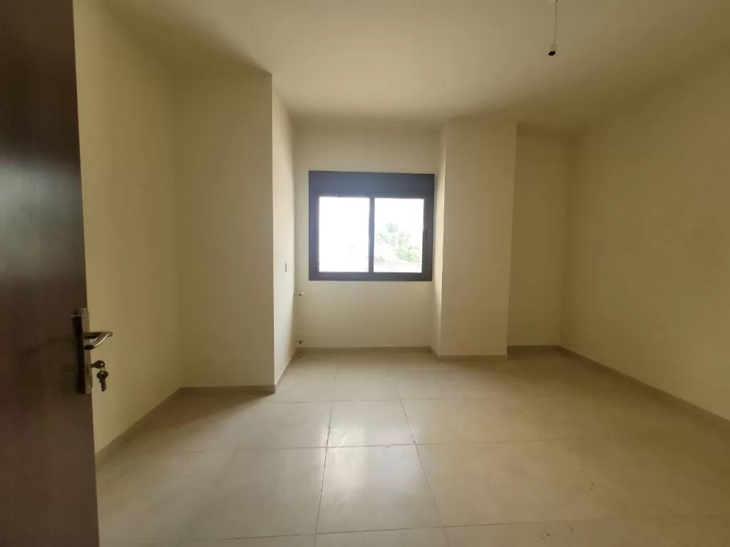 Residential Ready Property 4 Bedrooms U/F Apartment  for sale in Kesrouane #50075 - 5  image 