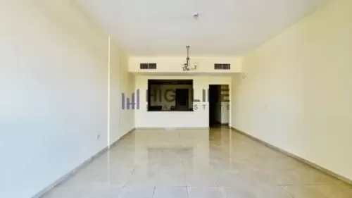 Residential Ready Property 2 Bedrooms U/F Apartment  for rent in Dubai #50083 - 1  image 