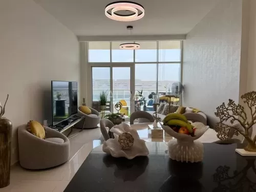 Residential Ready Property 3 Bedrooms F/F Apartment  for sale in Dubai #50100 - 1  image 