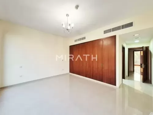 Residential Ready Property 4 Bedrooms U/F Standalone Villa  for rent in Dubai #50407 - 1  image 