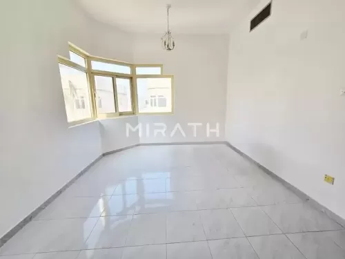 yerleşim Hazır Mülk 4 Yatak Odası U/F Müstakil Villa  kiralık içinde Jumeirah 3 , Dubai #50422 - 1  image 