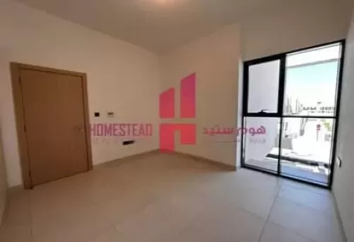 Résidentiel Propriété prête 2 chambres U / f Maison de ville  à vendre au Abou Dhabi #50610 - 1  image 