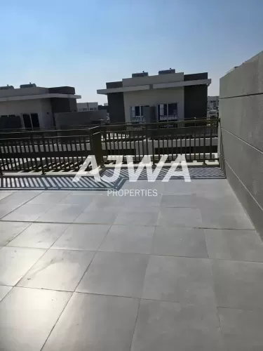 Residential Ready Property 3 Bedrooms U/F Townhouse  for sale in Damac Hills , Dubai #50646 - 1  image 