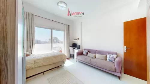 yerleşim Hazır Mülk 2 yatak odası U/F Apartman  satılık içinde Uluslararası Şehir , Dubai #50783 - 1  image 