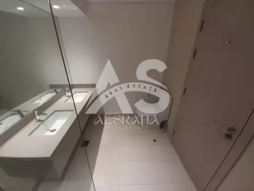 yerleşim Hazır Mülk 2 yatak odası U/F Apartman  kiralık içinde Yas Adası , Abu Dabi #50895 - 1  image 