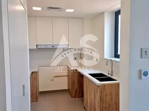 Residencial Listo Propiedad 2 dormitorios U / F Casa de pueblo  venta en Isla Yas , Abu Dabi #50925 - 1  image 